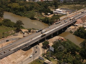 NovaDutra realiza obras de pavimentação em Jacareí