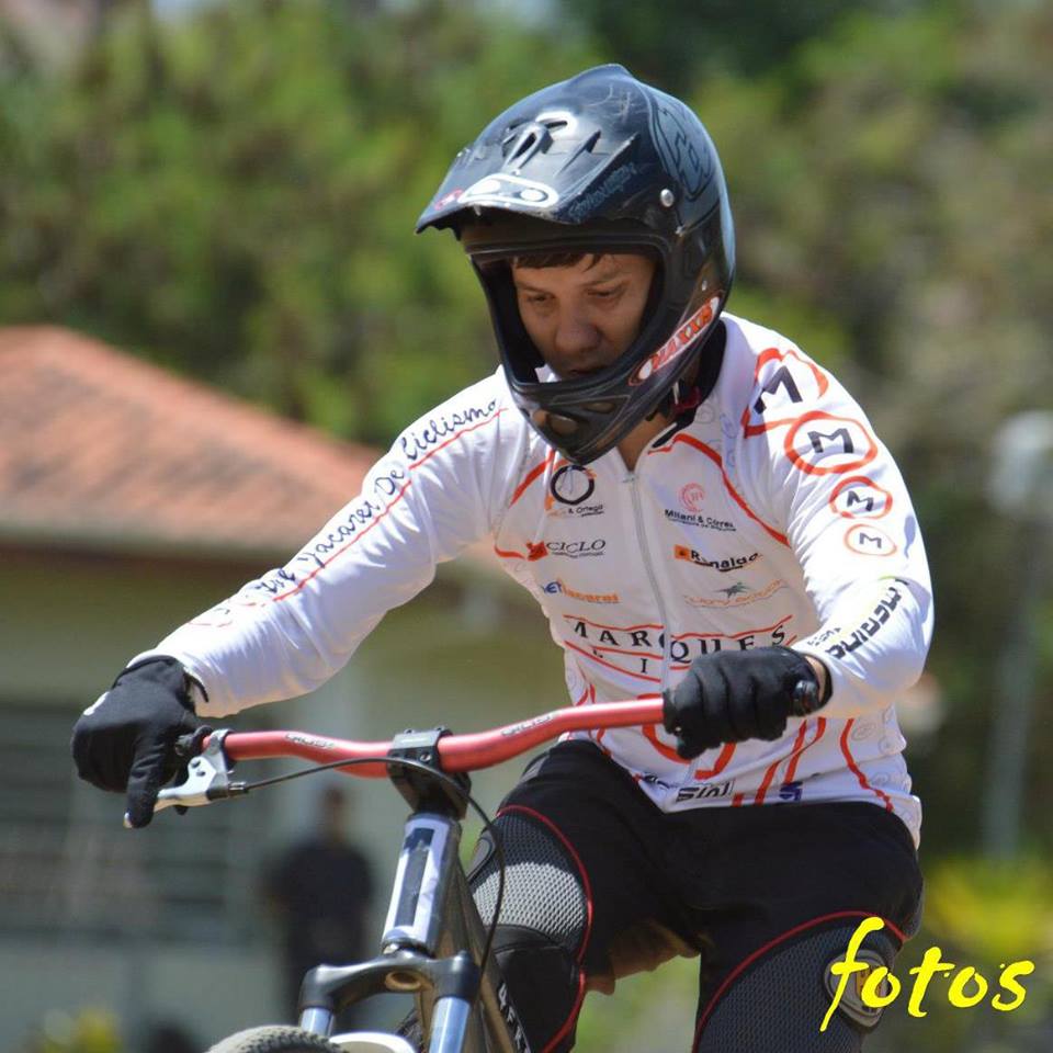 Piloto do Jacareí Bicicross Clube é líder do ranking paulista na categoria MTBX