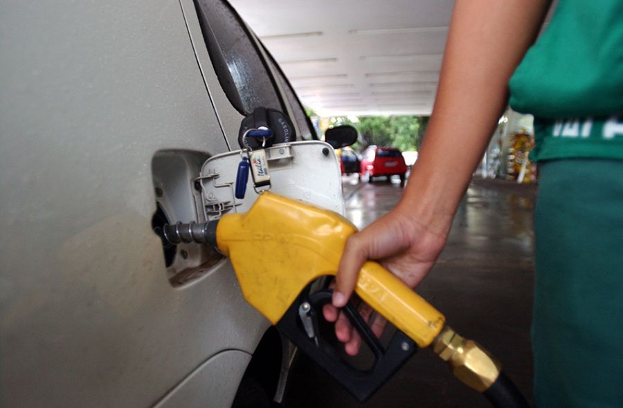 Petrobras anuncia novo aumento da gasolina nesta quarta