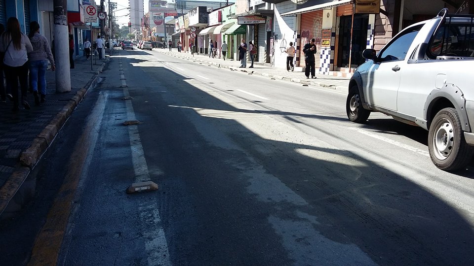 Rua Barão fica com meia-pista  para obra do SAAE