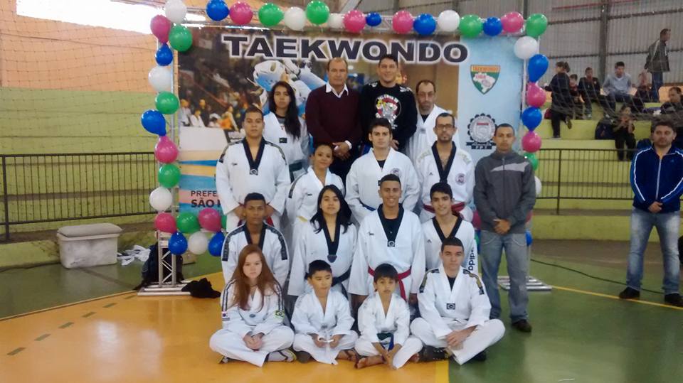 Equipe jacareiense de Taekwondo brilha em etapa do Paulista