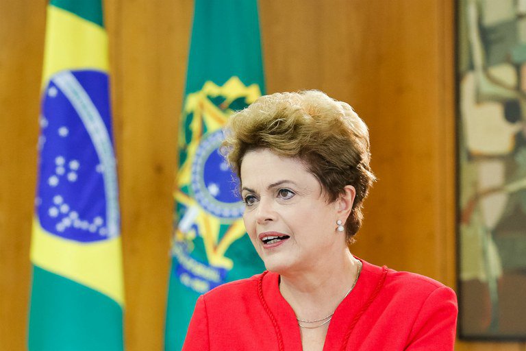 Reprovação de Dilma chega a 71% no país