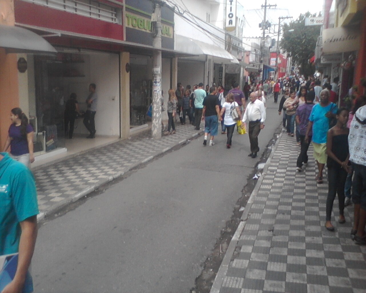 Vereador pede inversão de mão em duas ruas do centro de Jacareí