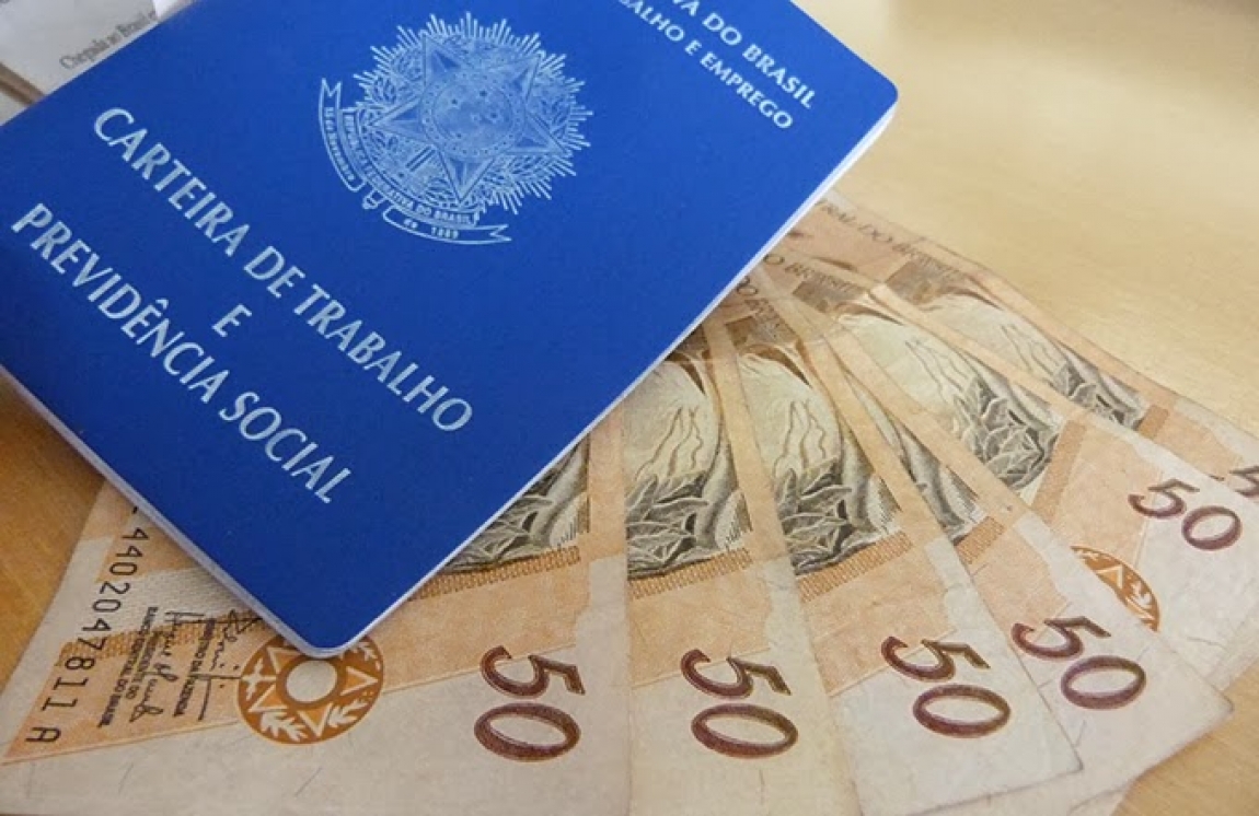 Salário mínimo vai para R$ 880 em Janeiro