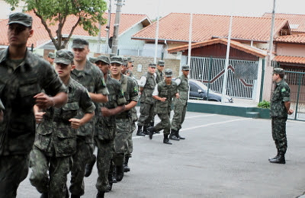 Junta do Serviço Militar convoca reservistas para regularizar documentação pela internet