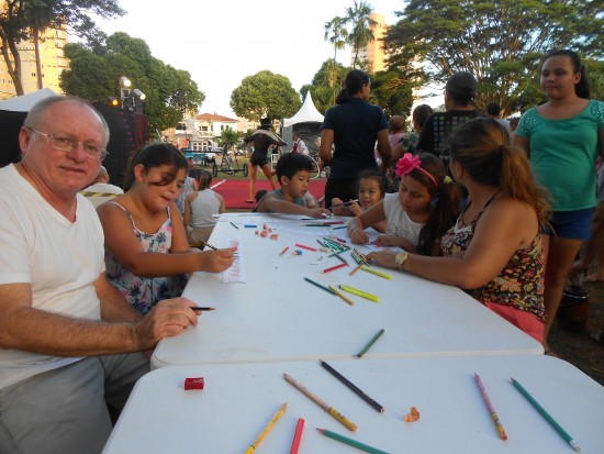 Circuito Sesc movimenta Pátio dos Trilhos na sexta-feira