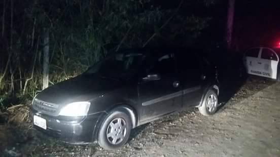 Carro roubado é recuperado pela Guarda Civil de Jacareí