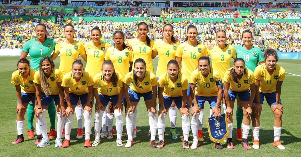 Olimpíadas: Meninas do futebol feminino chegam a São Paulo para a disputa do Bronze