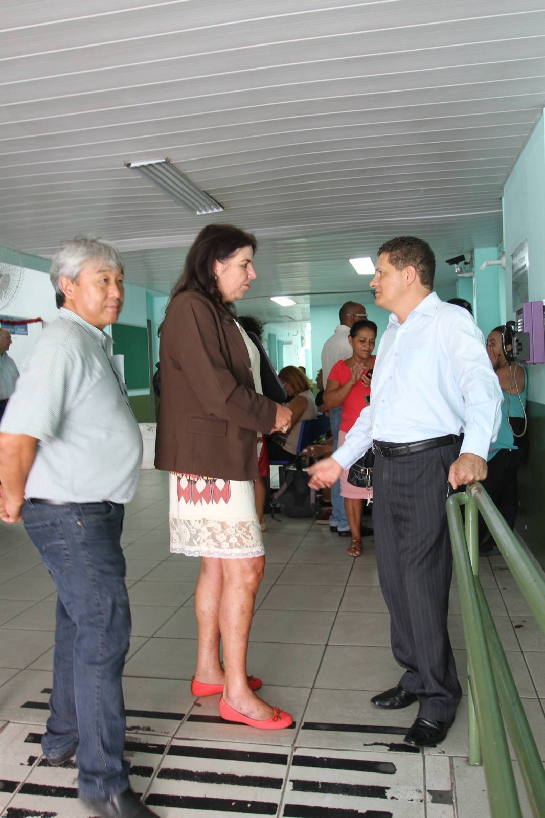 Em seu primeiro dia de mandato, Izaias Santana visita Santa Casa