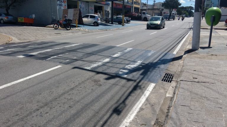Vereador pede total retirada de faixa de pedestres na região central de Jacareí