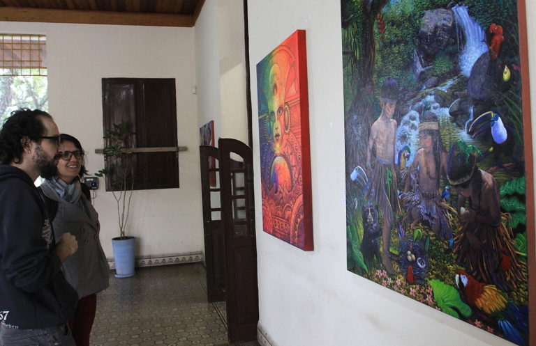 Exposição une esoterismo e arte em Jacareí