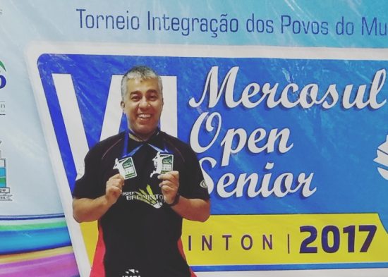 Badminton e futsal vencem fora de casa no fim de semana