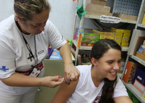 Jacareí reforça vacinação de adolescentes contra o HPV e Hepatite B