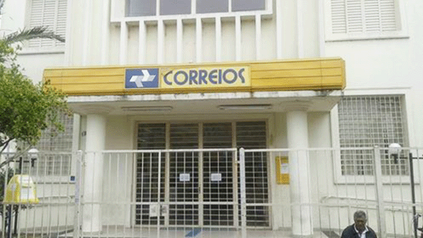 Agência dos Correios no centro de Jacareí é assaltada nesta manhã