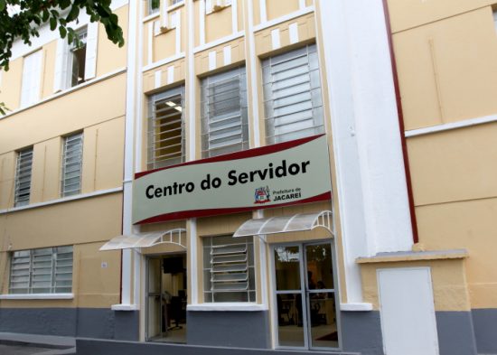 Prefeitura abre inscrição para 35 vagas temporárias de nível médio e superior