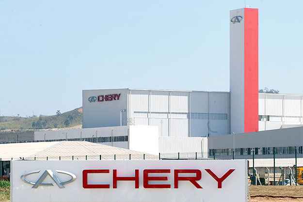 Chery põe à venda 50% de sua operação no Brasil