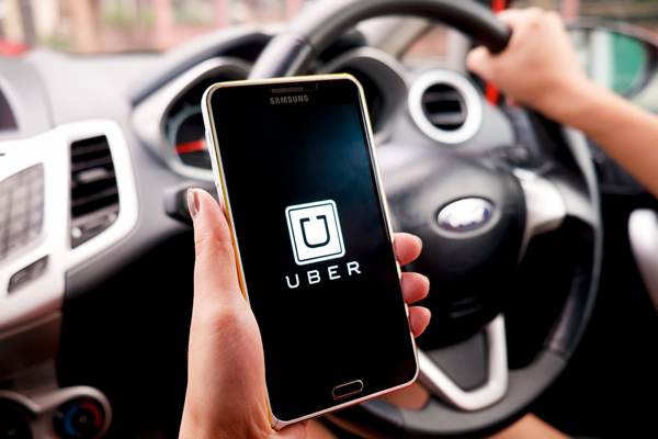 Uber é regulamentado em Jacareí