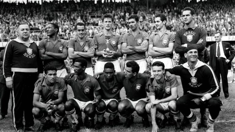 Jornalista de Jacareí lança livro sobre racismo em Copa do Mundo