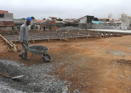 Prefeitura rescinde contrato com empresa responsável por creche