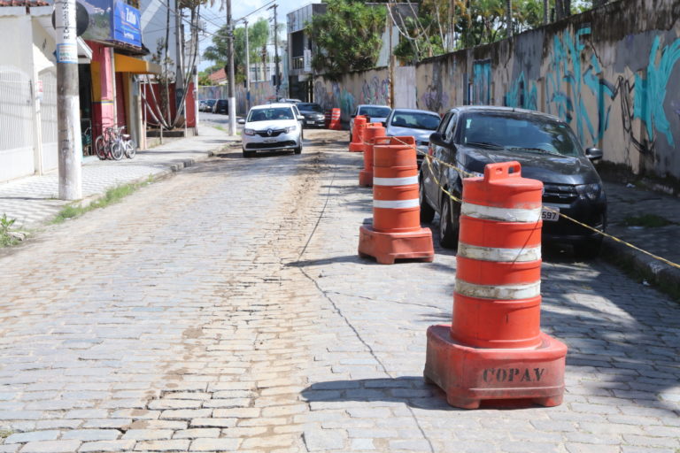 Interdição da rua Chiquinha Schurig para obra do SAAE começa na segunda-feira