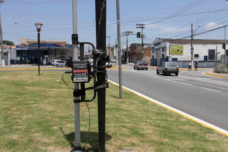 Prefeitura instala novos equipamentos para detectar pontos de congestionamento no trânsito