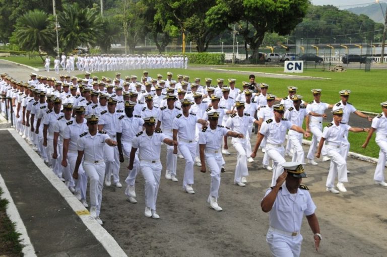 Inscrições para o Colégio Naval começam na próxima segunda