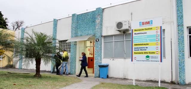 Vazamento de água provoca fechamento do SIM nesta segunda-feira