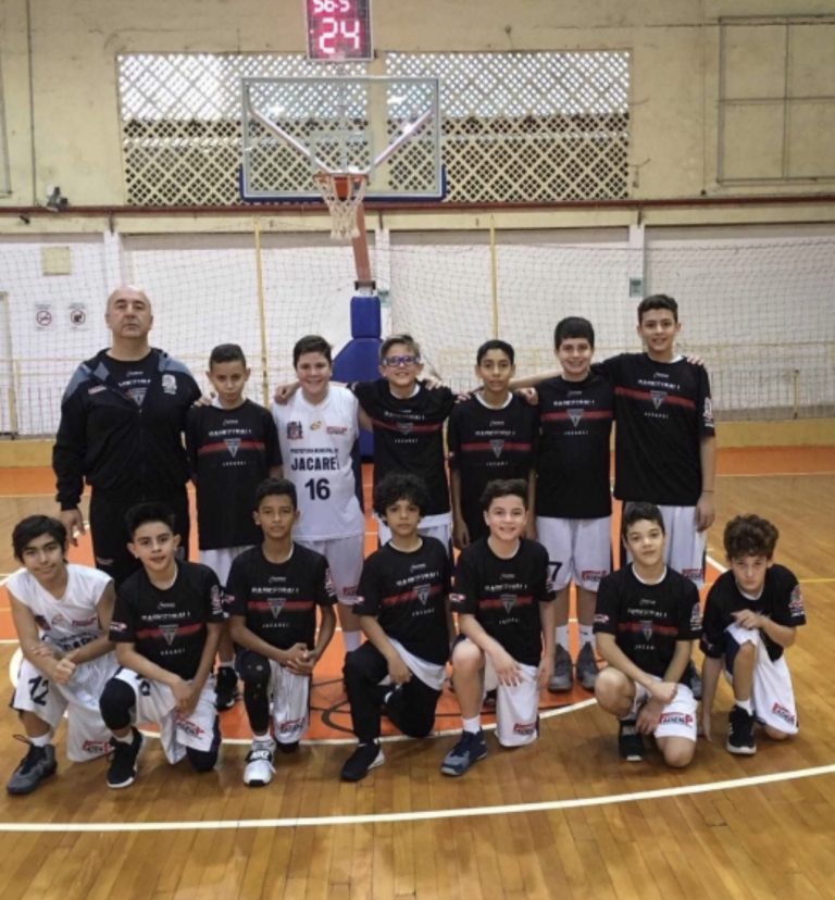 Basquete sub-12 arrasa Mauá no Metropopiltano