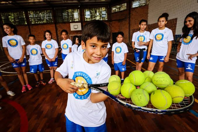 Escola Municipal de Jacareí participa de projeto Fundação Tênis