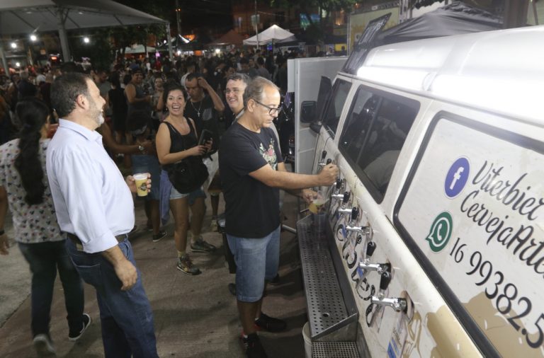 Programa ‘Jacareí Terra da Cerveja’ segue com atrações em agosto