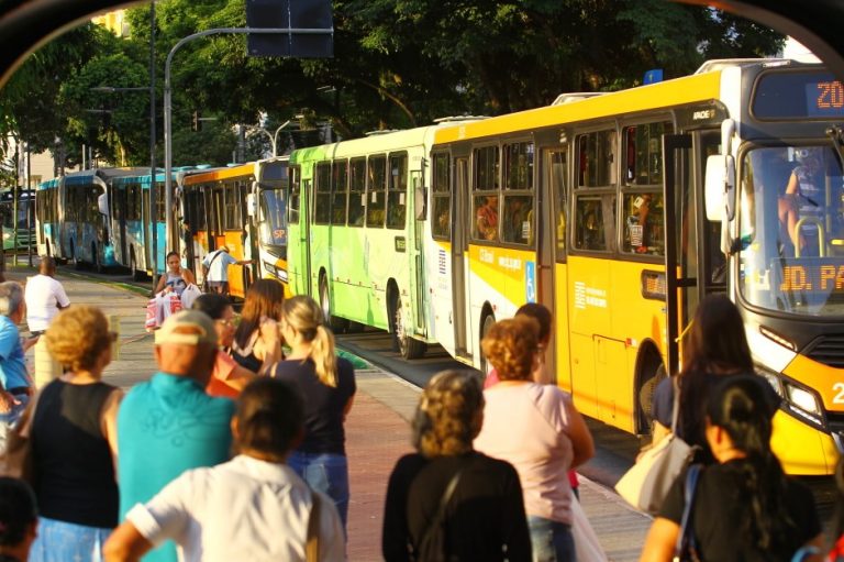 Centro terá interdição de vias e desvio de linhas no feriado