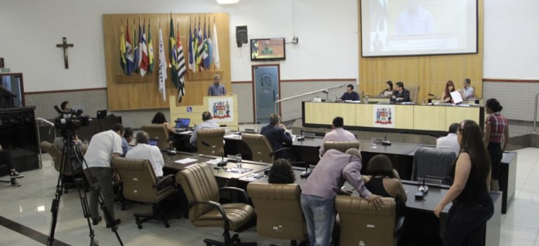 Autores retiram projetos de lei da Ordem do Dia