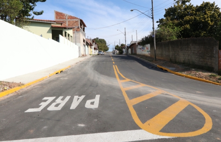 Obras de pavimentação em ruas do Paraíso são concluídas em Jacareí