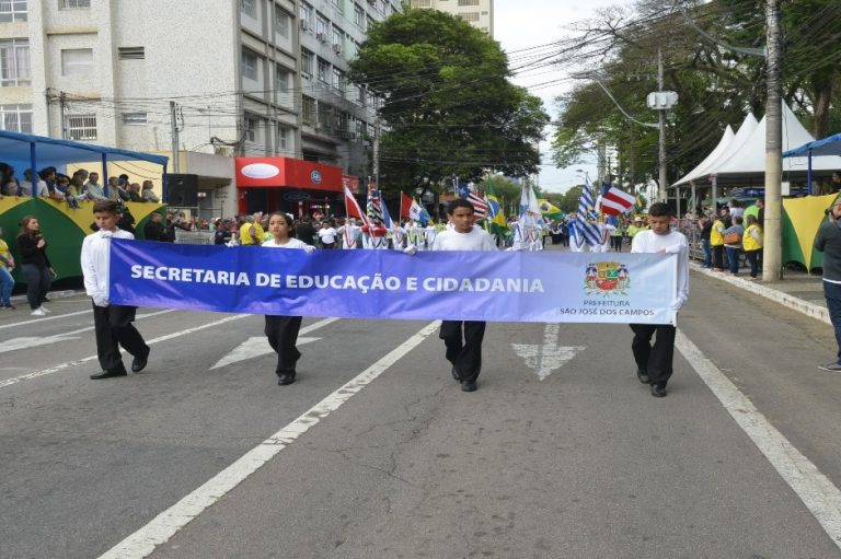 Educação será representada por 13 alas no desfile cívico de 7 de setembro