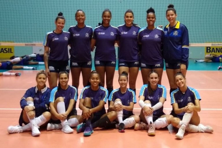 São José volta a ter time adulto de vôlei feminino