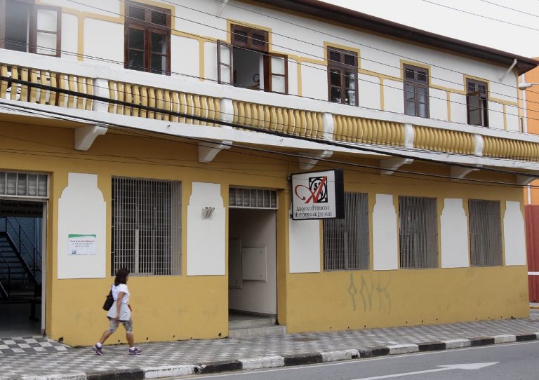 Arquivo Público Municipal abre exposição ‘Jacarehy em Photos’