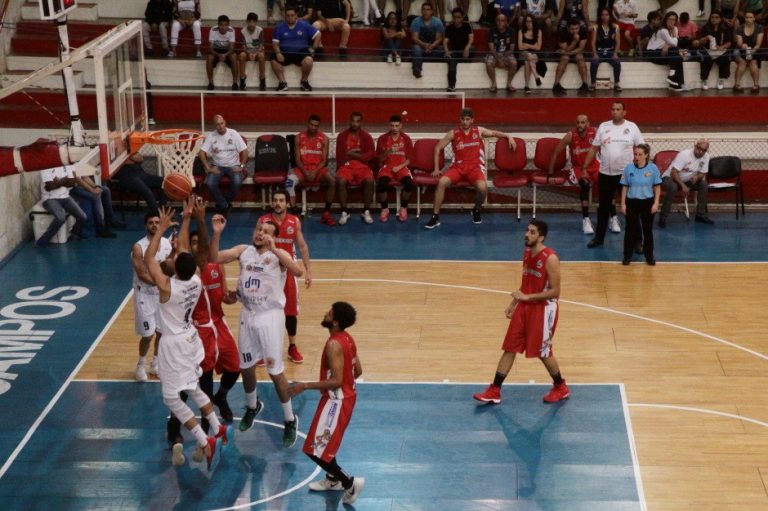 São José Basket derrota Osasco e está nas quartas do Paulista
