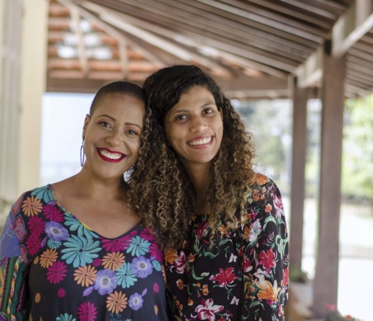 Mostra “Mulheres de Peito Aberto” celebra causa do Outubro Rosa