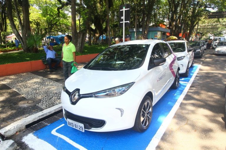 São José inicia serviço de carros elétricos compartilhados