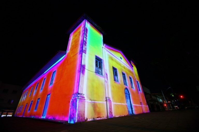 Projeção de vídeo na Igreja São Benedito em São José é atração nesta terça