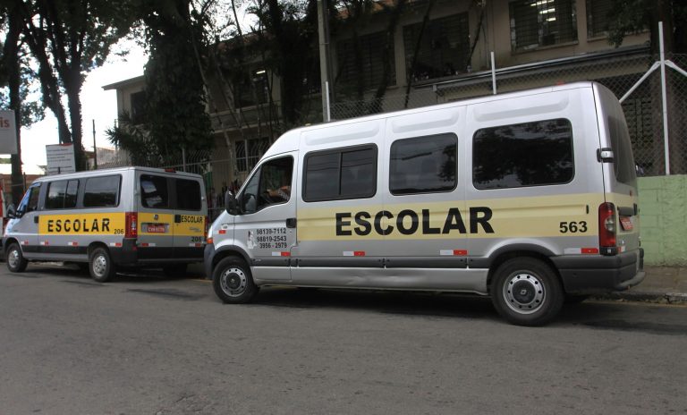 Procon orienta sobre pagamento de transporte escolar