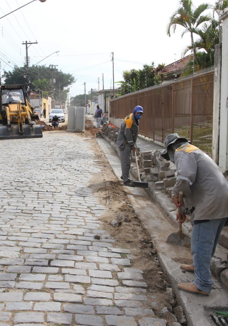 Novo andamento nas obras da Rua Chiquinha Schurig, com recapeamento a partir de segunda-feira