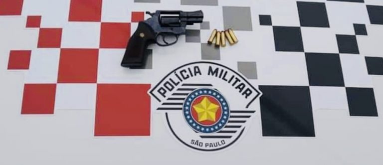 PM prende homem com arma de fogo em Jacareí