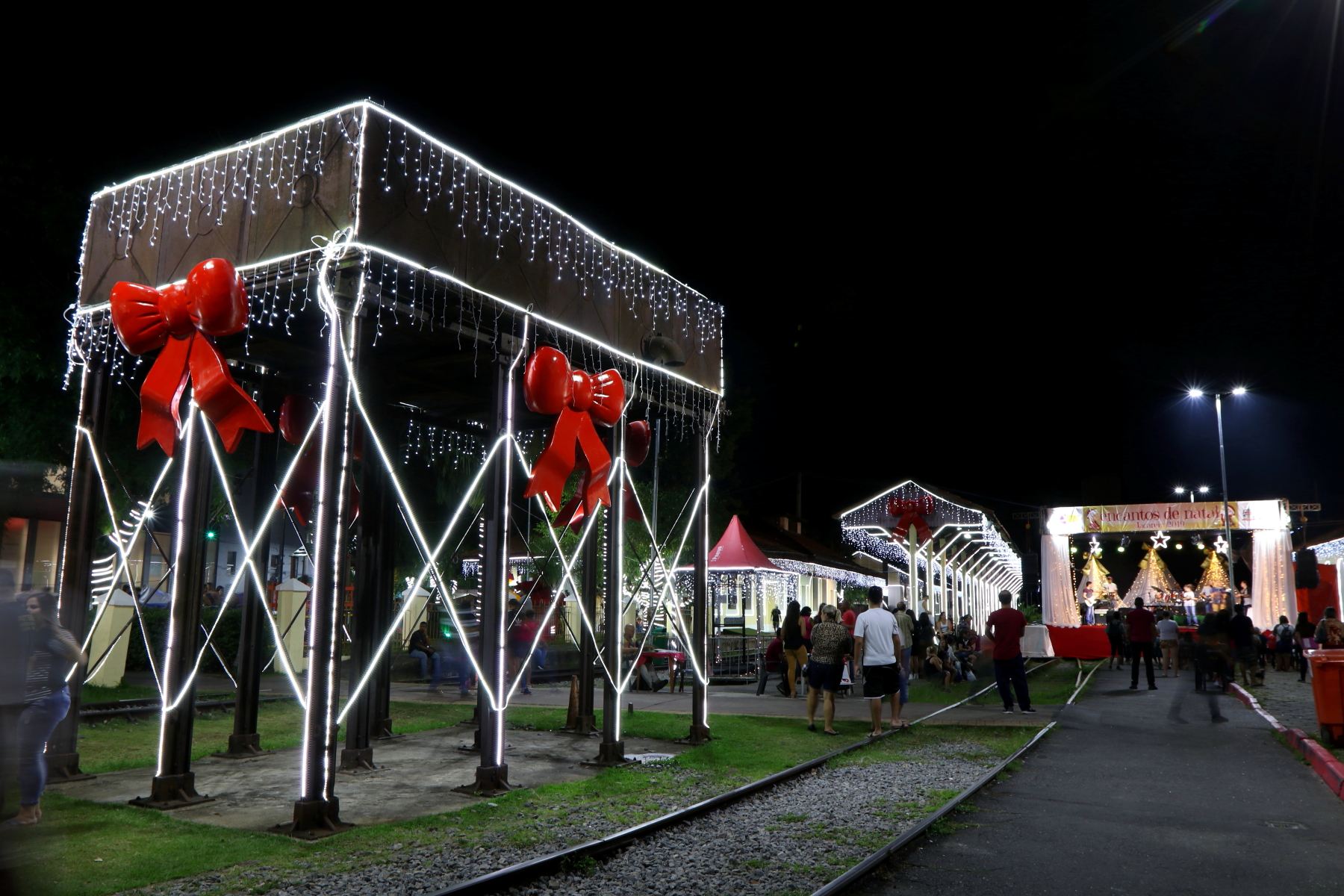 Caravana com Papai Noel irá aos bairros de Jacareí a partir de segunda-feira