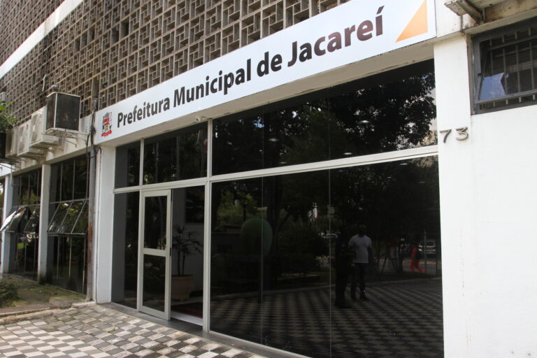 Vigilância Sanitária de Jacareí realiza curso de boas práticas de manipulação para açougues