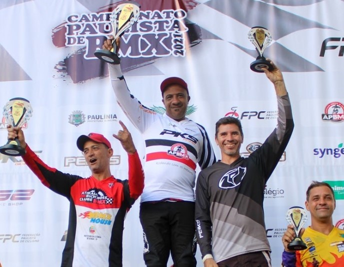 Atleta jacareiense é campeão pela 35º vez no Paulista de Bicicross