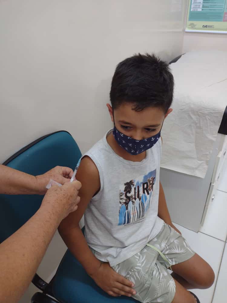 Crianças de 6 anos, sem comorbidades, podem se vacinar nesta sexta-feira em Jacareí
