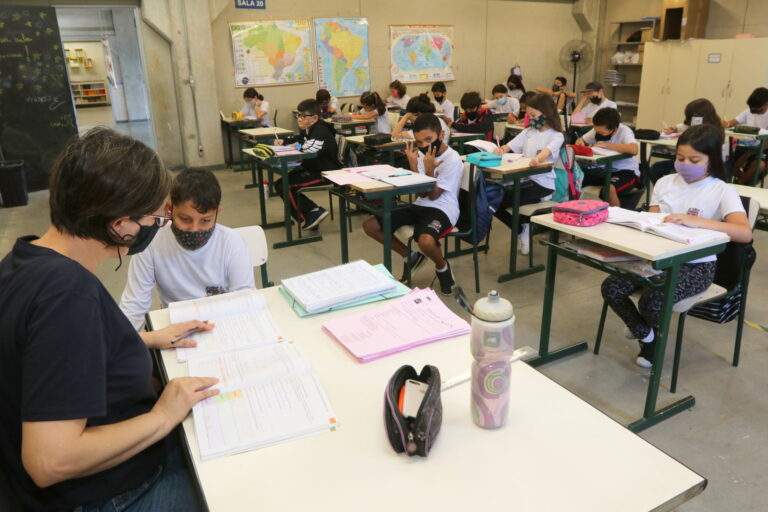 Prefeitura de Jacareí abre Concurso Público para contratação de Professores