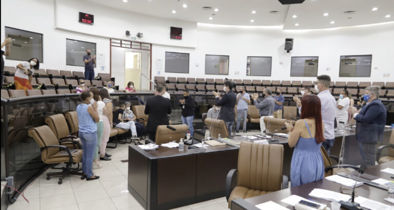 Câmara aprova permissão de videochamadas a pacientes internados