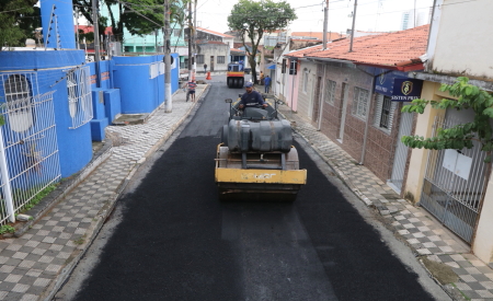 Veja prazos e andamentos das obras de asfaltamento em Jacareí